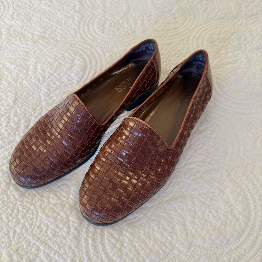 Bass Brown Woven Leather Loafers